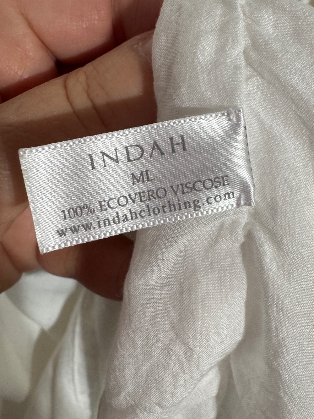 INDAH from Revolve Classic White V-Neck Spaghetti Strap Top M/L - Picture 7 of 7